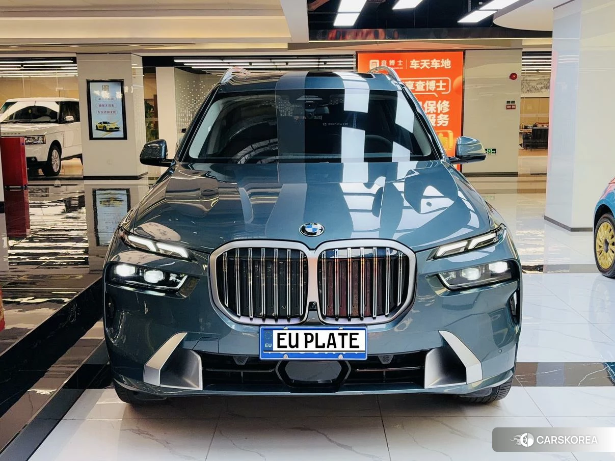 BMW X7 id 4510968 из Китая 17