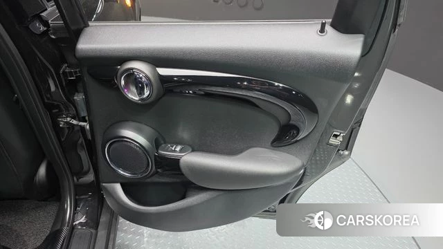 Mini Cooper id 4268702 из Кореи 17