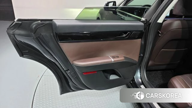 Hyundai Grandeur Hybrid (GN7) id 4941647 из Кореи 17