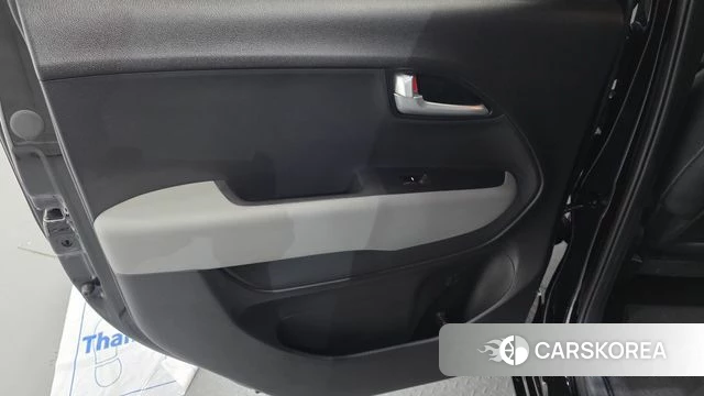 Kia The New Kia Ray EV id 4354281 из Кореи 17
