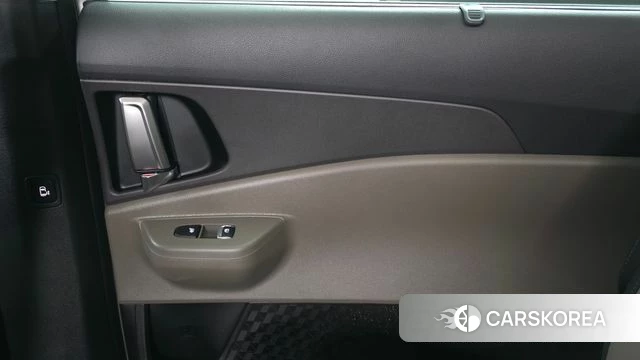 Kia The New Carnival 4th Generation id 4560370 из Кореи 17