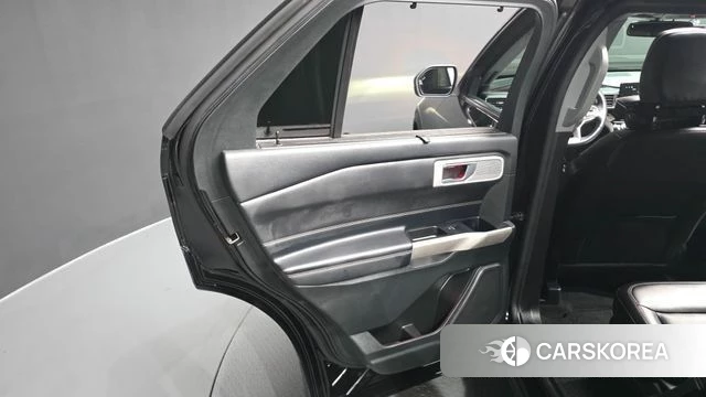 Ford Explorer 6th Generation id 4715937 из Кореи 17