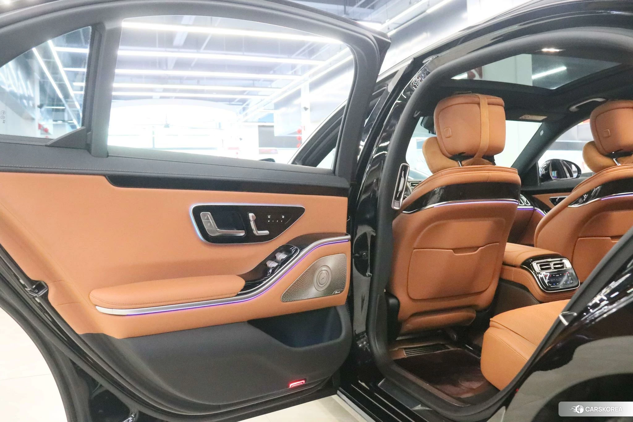 Mercedes-Benz S-class id 4513491 из Китая 17