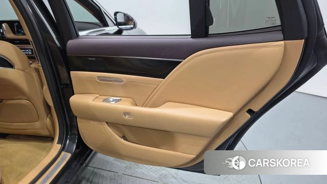 Genesis G90 (RS4) id 4608786 из Кореи 17
