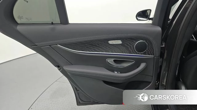 Mercedes-Benz E-Class W213 id 4730413 из Кореи 17