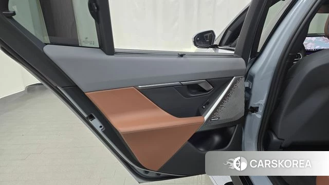 BMW 5 Series (G60) id 4230082 из Кореи 17