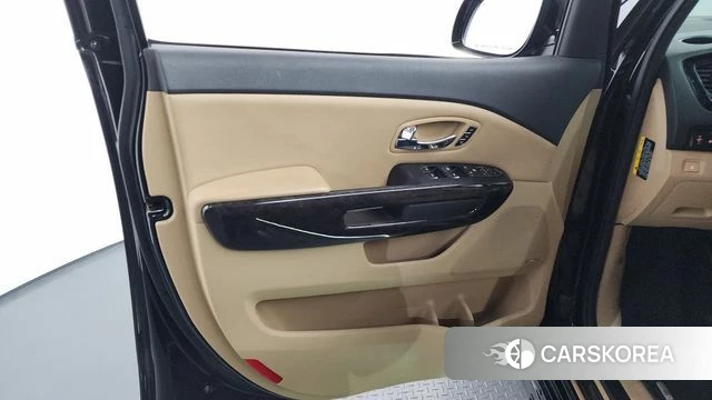 Kia The New Carnival id 4188357 из Кореи 17