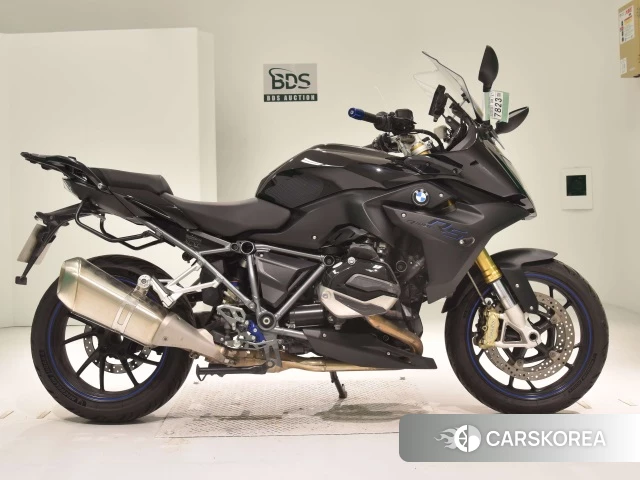 Проданный BMW R1200RS 2016 из Японии