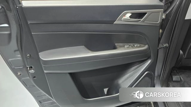 Ssangyong Rexton Sports id 4837082 из Кореи 17