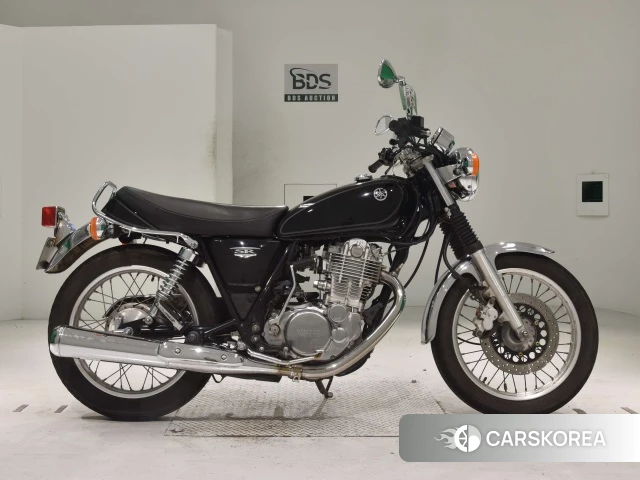 Проданный Yamaha SR 400 2014 из Японии, фото 2