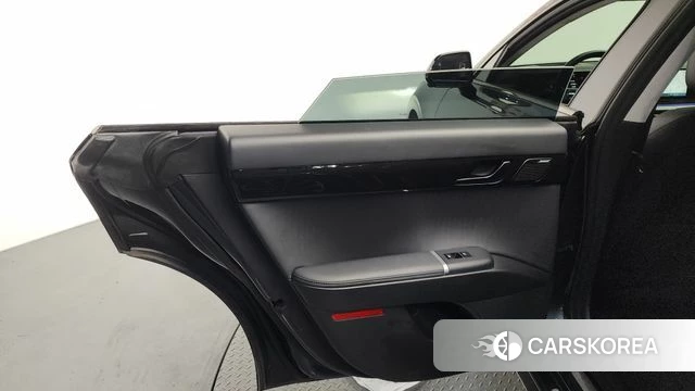 Hyundai Grandeur (GN7) id 4388461 из Кореи 17