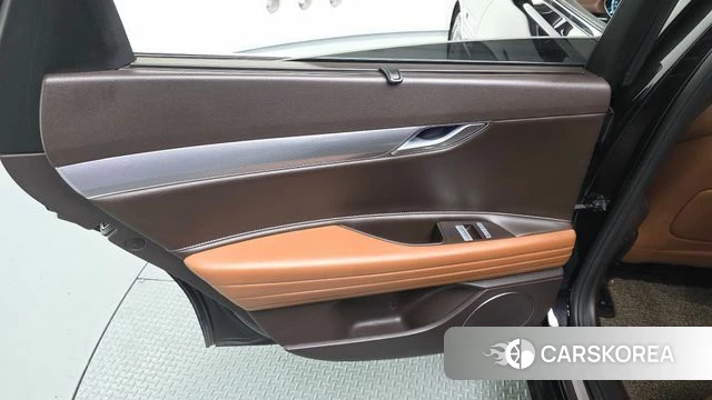Genesis G80 (RG3) id 4195485 из Кореи 17