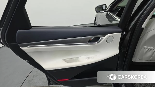 Hyundai The New Grandeur IG id 4224428 из Кореи 17