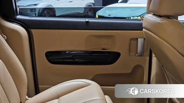 Kia The New Carnival id 4435310 из Кореи 17