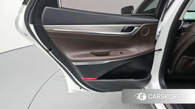 Hyundai The New Grandeur IG id 4625781 из Кореи 17