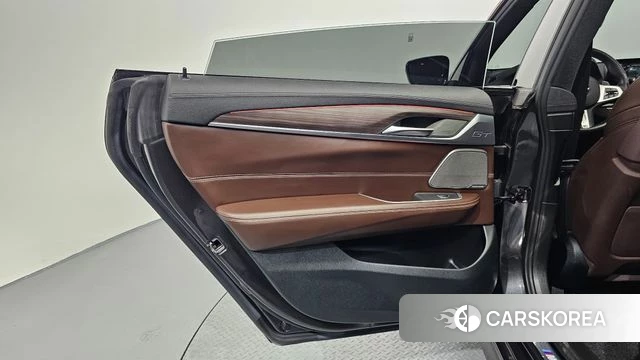 BMW 6 Series GT (G32) id 4338855 из Кореи 17