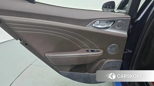 Kia Stinger Meister id 4586317 из Кореи 17