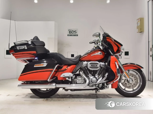 Проданный Harley-Davidson Electra Glide FLHTKSE1800 CVO 2016 из Японии