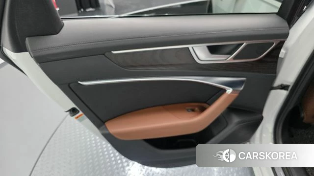 Audi A6 (C8) id 4196188 из Кореи 17