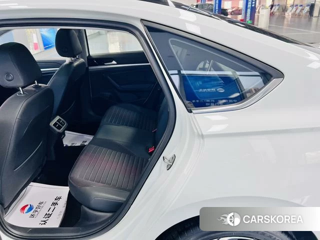 Volkswagen Lavida id 4272350 из Китая 17