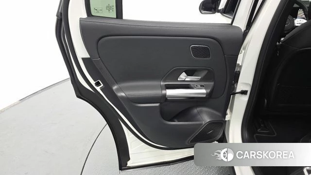 Mercedes-Benz EQA H243 id 4675516 из Кореи 17