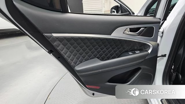 Genesis G70 id 4882632 из Кореи 17