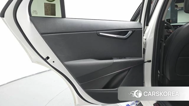 Kia Di Ol Nu Niro id 4555833 из Кореи 17