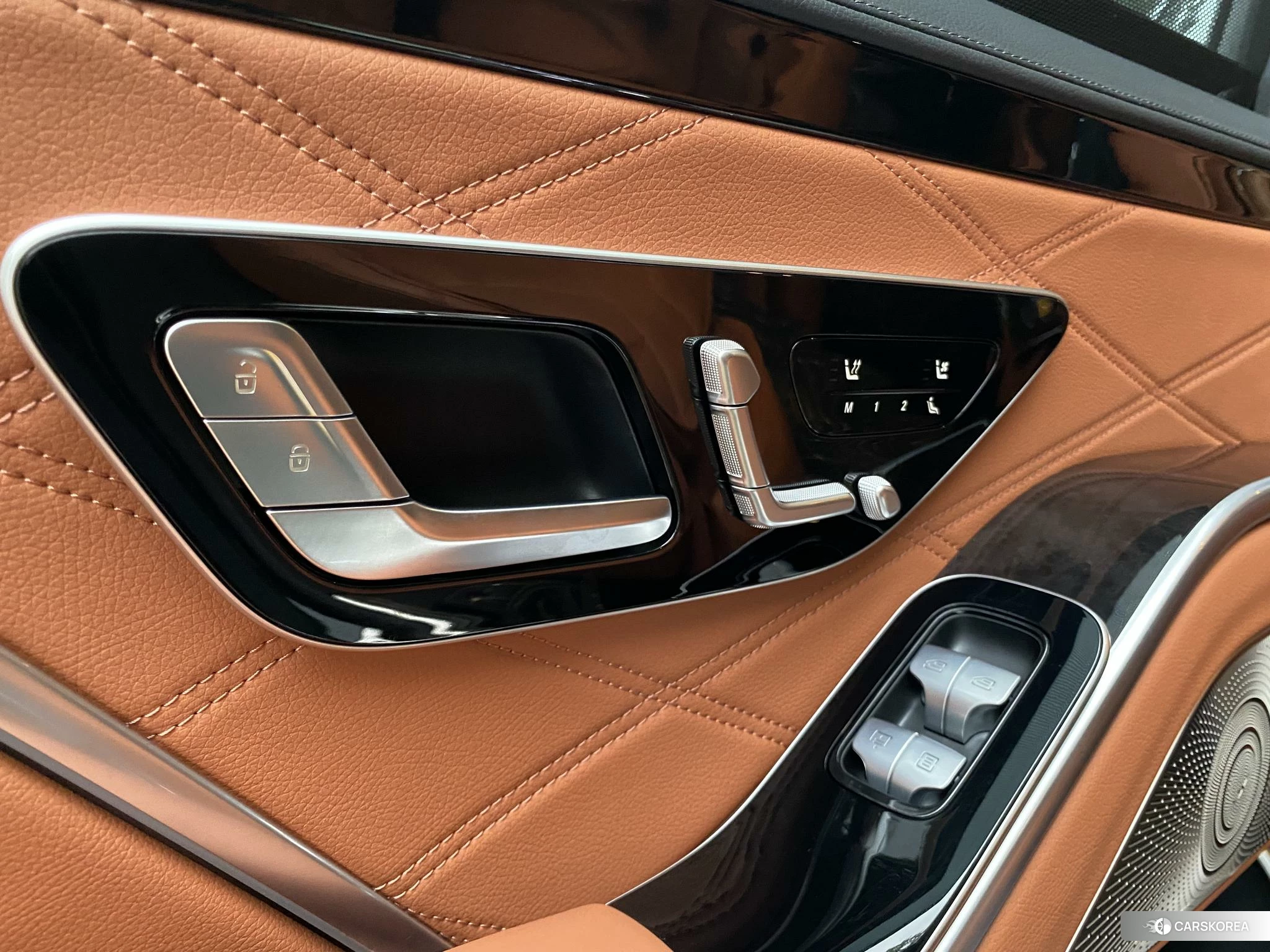 Mercedes-Benz Maybach S-class id 4493270 из Китая 17
