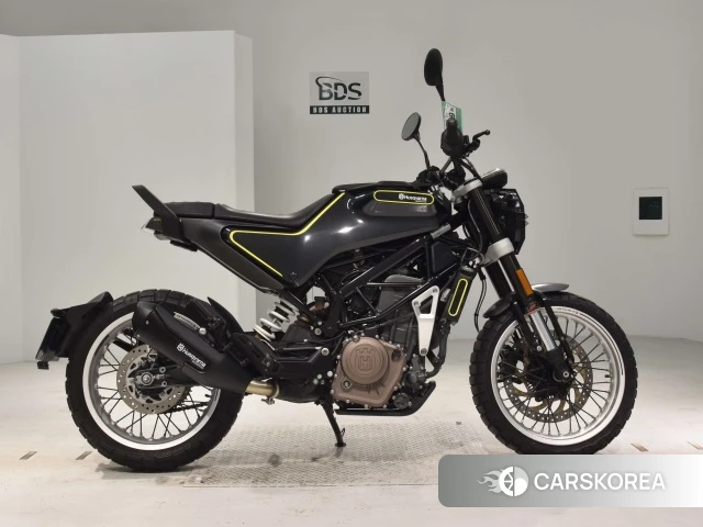 Проданный Husqvarna SVARTPILEN 401 2018 из Японии