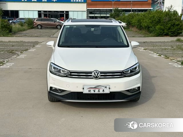 Volkswagen Touran L id 4359544 из Китая 17