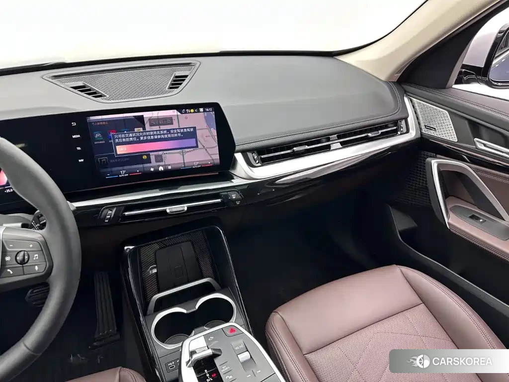 BMW X1 id 4599652 из Китая 17