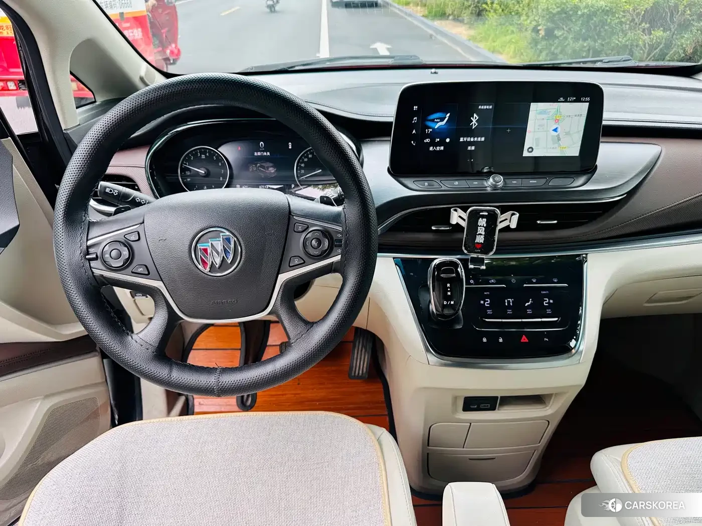 Buick GL8 id 4565403 из Китая 17