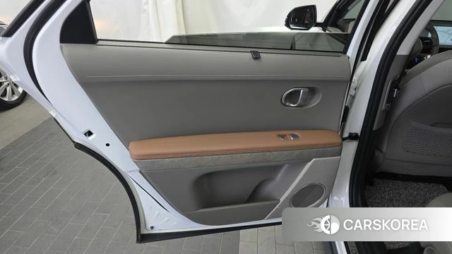 Hyundai Ionic 5 id 4696321 из Кореи 17