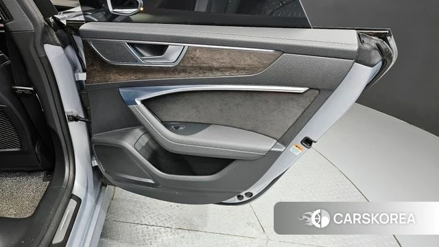 Audi A7 (4K) id 4310171 из Кореи 17