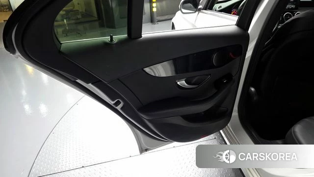 Mercedes-Benz C-Class W205 id 4286331 из Кореи 17