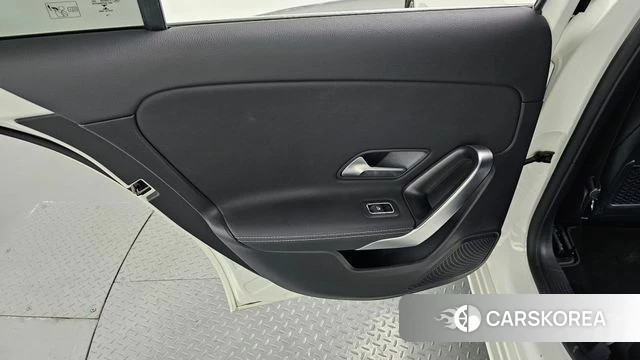 Mercedes-Benz A-Class W177 id 4632215 из Кореи 17