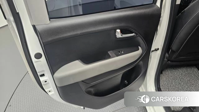 Kia The New Kia Ray id 4302445 из Кореи 17