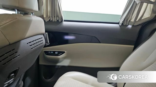 Kia Carnival 4th generation id 4429293 из Кореи 17