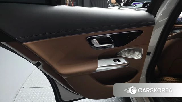 Mercedes-Benz E-Class W214 id 4266260 из Кореи 17