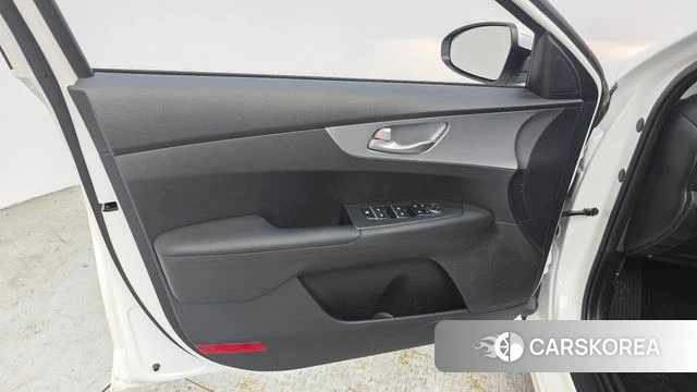 Kia The New K3 2nd generation id 4282230 из Кореи 17