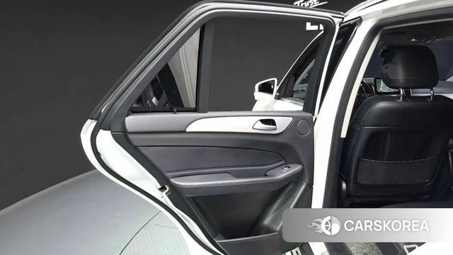 Mercedes-Benz GLE - Class W166 id 4356873 из Кореи 17