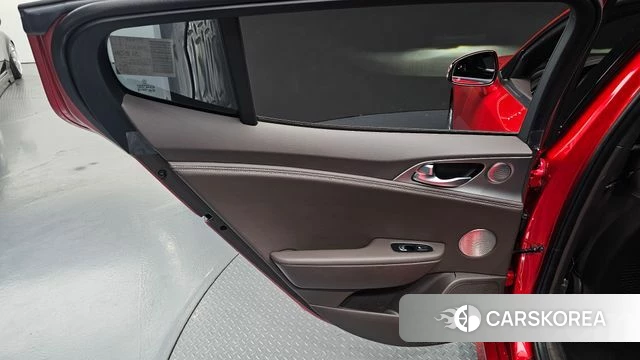 Kia Stinger id 4658166 из Кореи 17