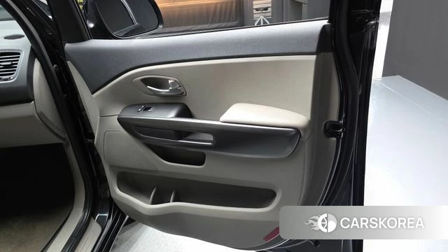 Kia The New Carnival id 4447547 из Кореи 17