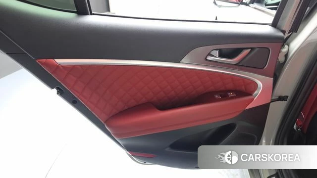 Genesis The New G70 id 4720196 из Кореи 17