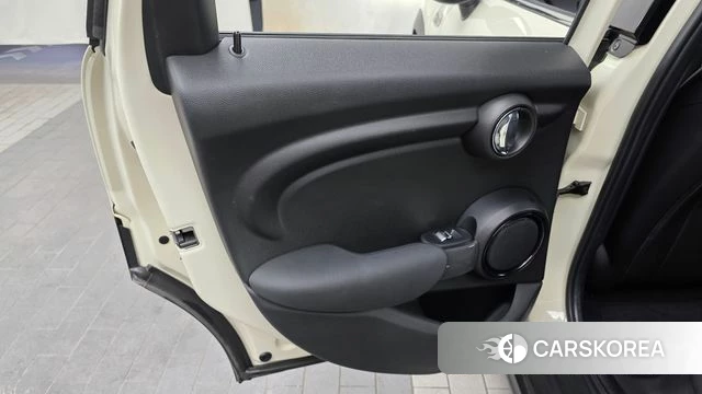 Mini Cooper id 4684246 из Кореи 17