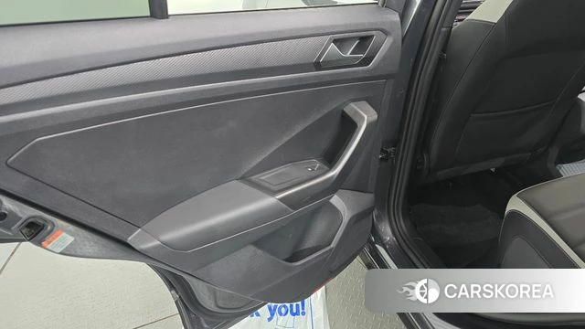 Volkswagen T-Roc id 4429211 из Кореи 17