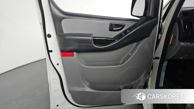 Hyundai The New Grand Starex id 4188198 из Кореи 17