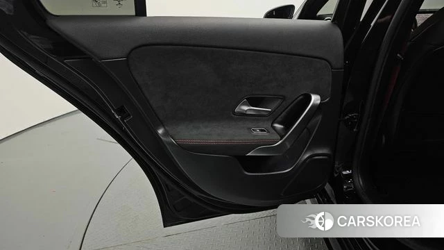 Mercedes-Benz A-Class W177 id 4665947 из Кореи 17