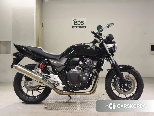 Проданный Honda CB400SF ABS 2021 из Японии
