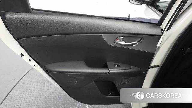 Kia Come New K3 id 4232077 из Кореи 17